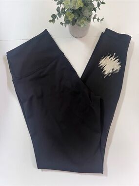 Lululemon Team Canada Wunder Train High-Rise Tight 28" COC Logo Everlux Size 12